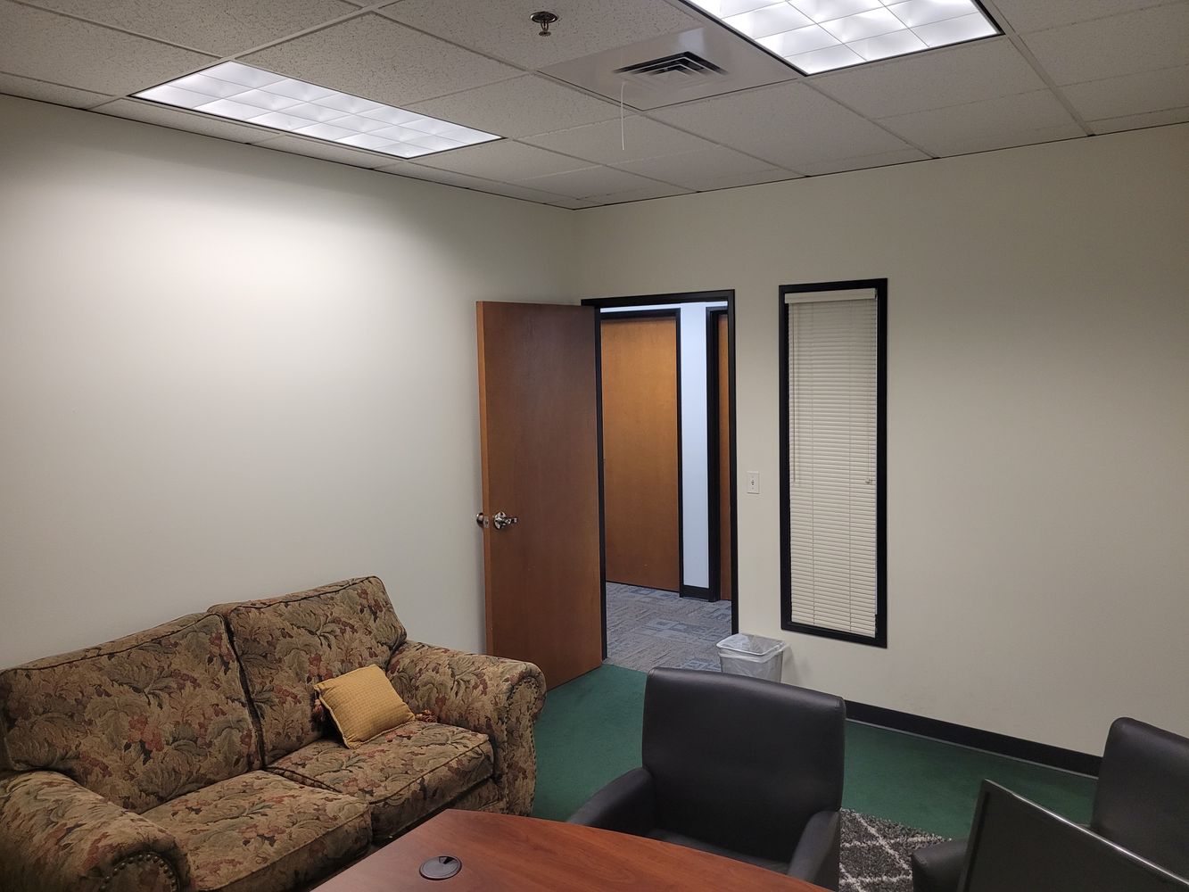 Suite W